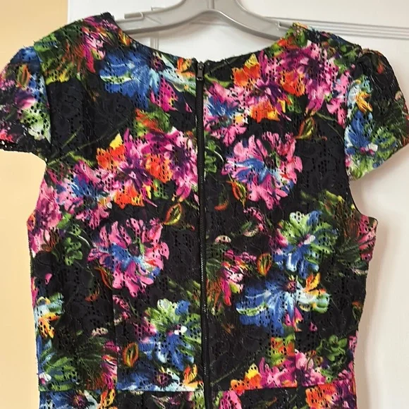 Pink and Red Flutter Sleeve Sheath Mini Dress - Picture 4 of 5